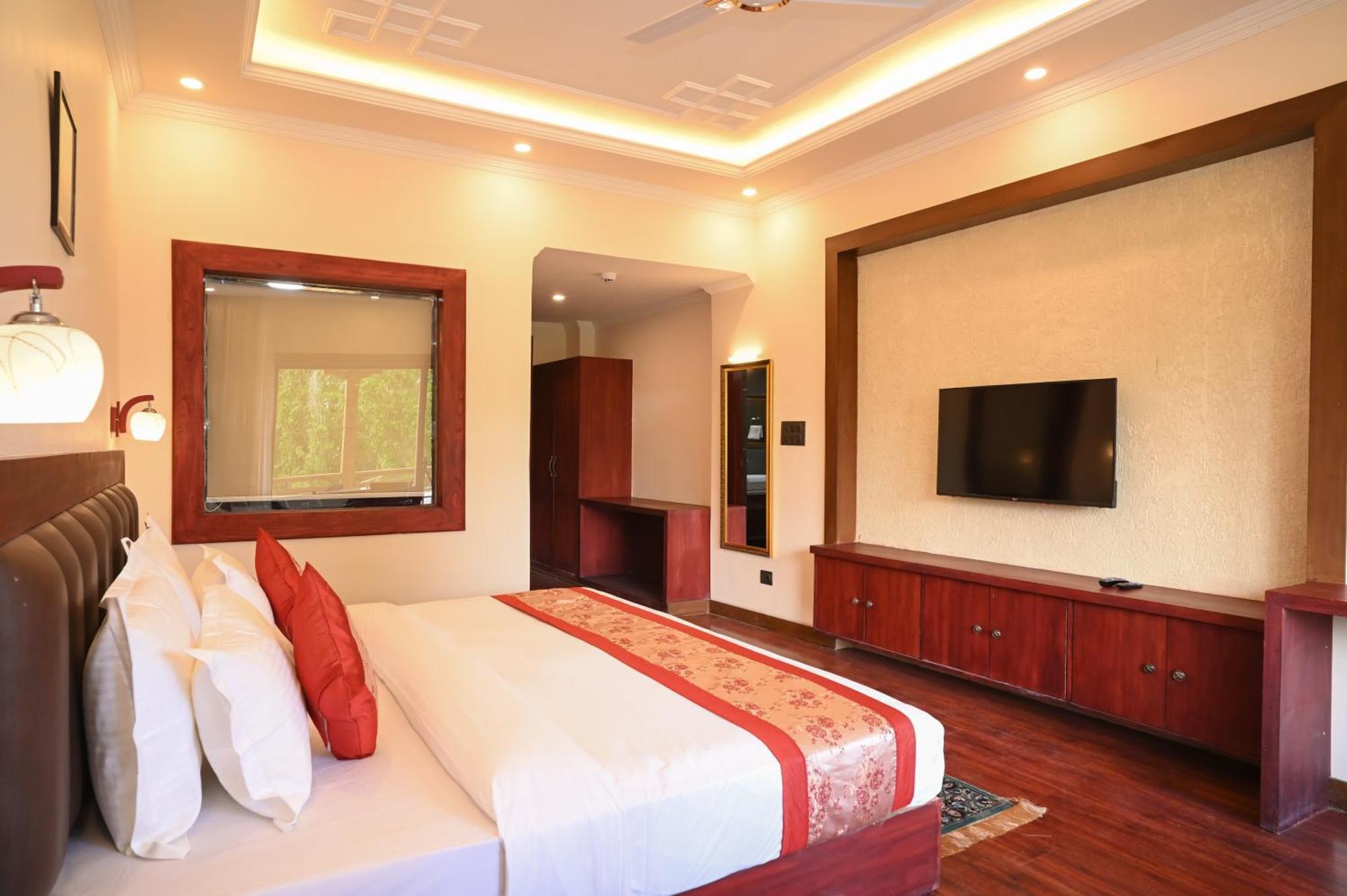 Hotel Ladakh Hills Лех Екстер'єр фото